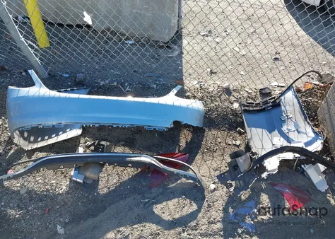 2015 Mercedes-Benz C 300 Luxury 4Matic из США, поврежденный, VIN 55SWF4KB3FU087920